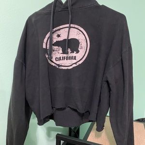 California rugged cropped hoodie (black ish grey)